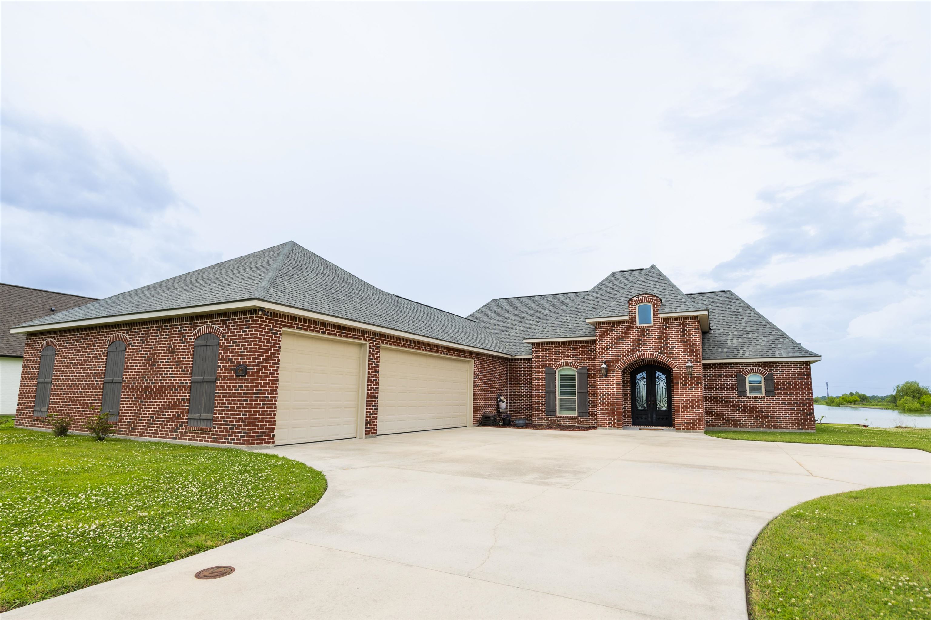 497 Glenwild Dr, Thibodaux, Louisiana image 1
