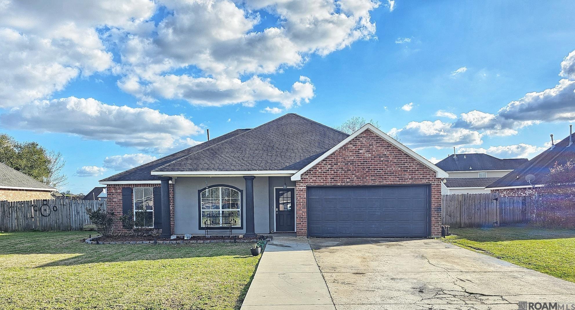 9874 Asheville Dr, Denham Springs, Louisiana image 1
