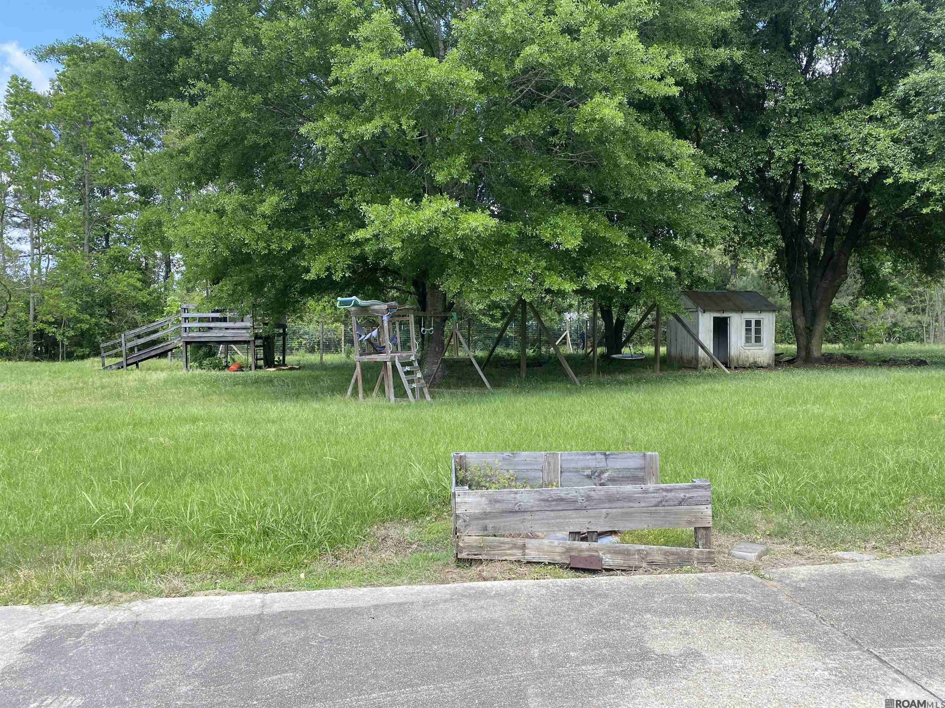 2440 La Hwy 958, Slaughter, Louisiana image 25