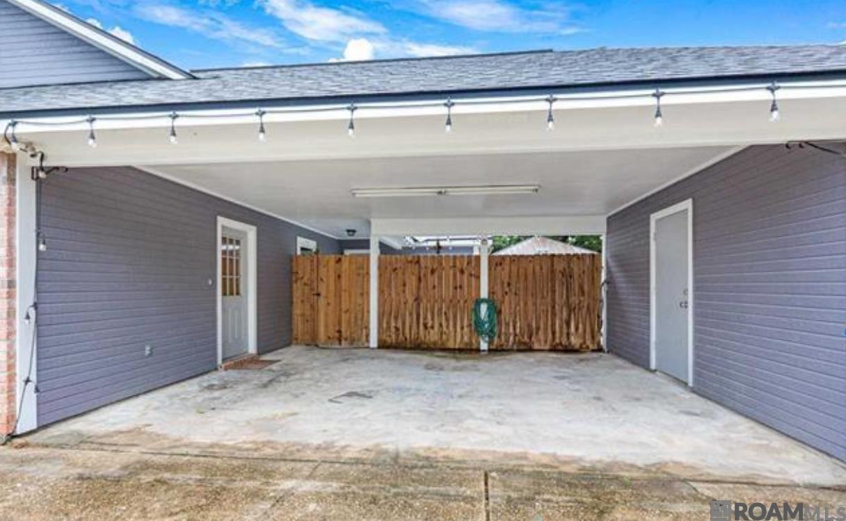 1545 Weeping Willow Dr