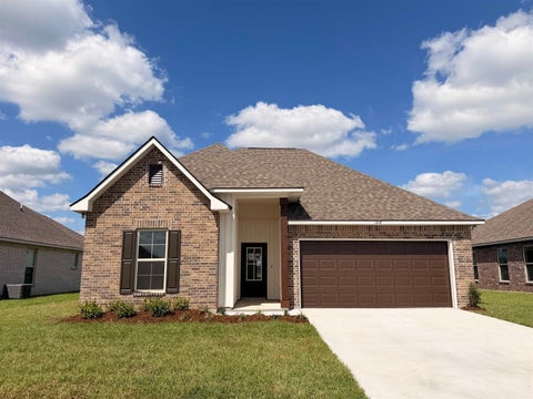 Homes For Sale - 1318 Tina Street<br/> Thibodaux, LA 70301