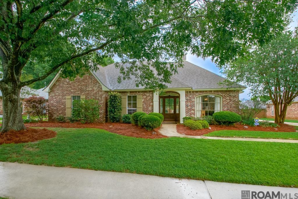 5104 Creek Valley Dr, Zachary, Louisiana image 1