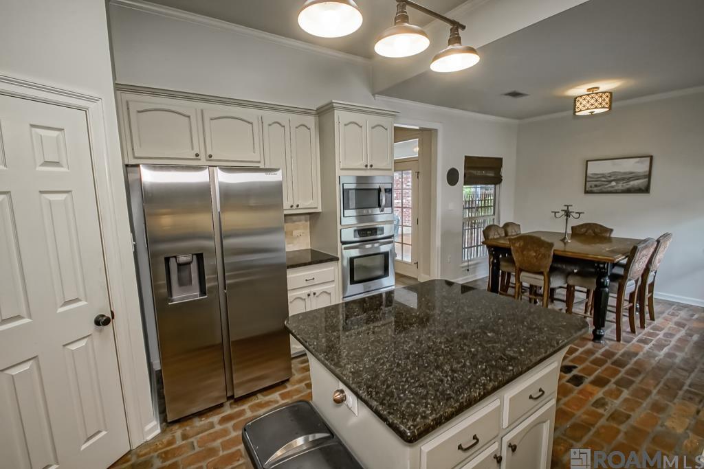 5104 Creek Valley Dr, Zachary, Louisiana image 12