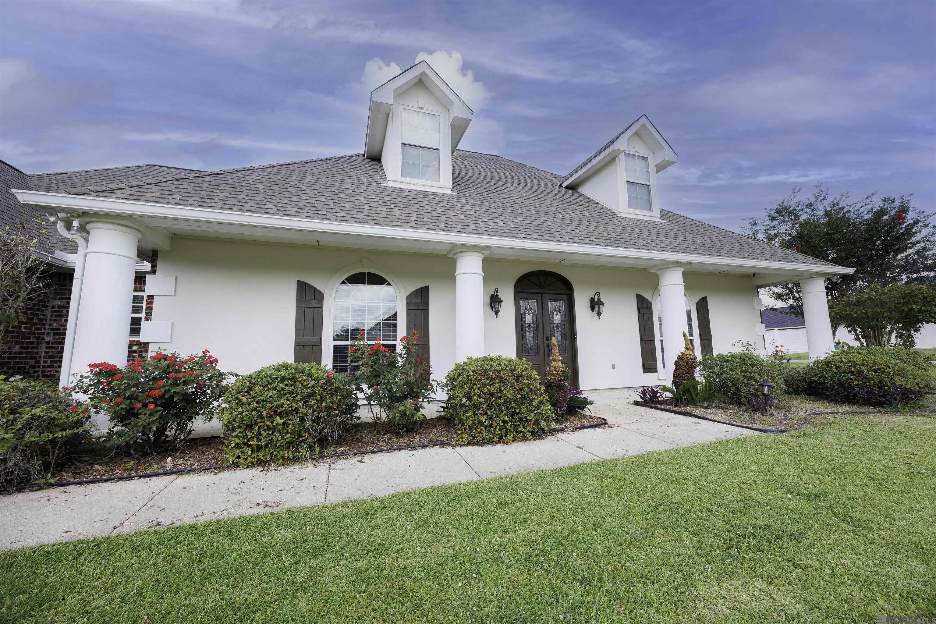 318 Benjamin St, New Roads, Louisiana image 2