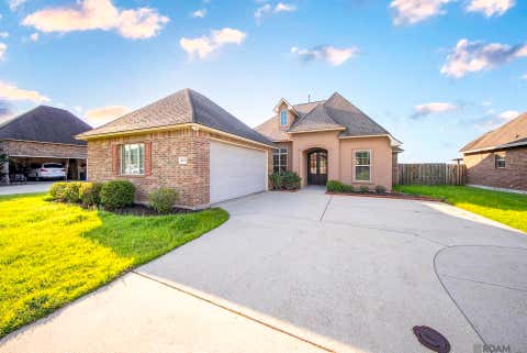 Homes For Rent - 6107 Waterford Ln<br/> Sorrento, LA 70778