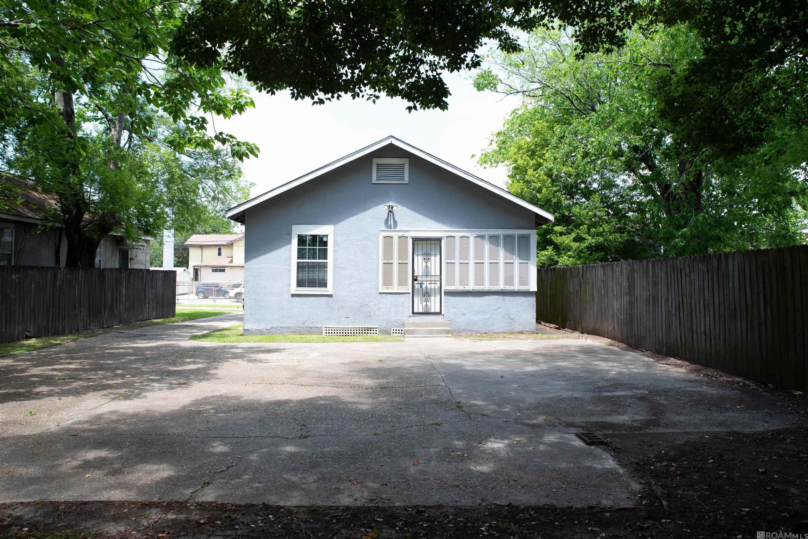 1112 Julia St, Baton Rouge, Louisiana image 18