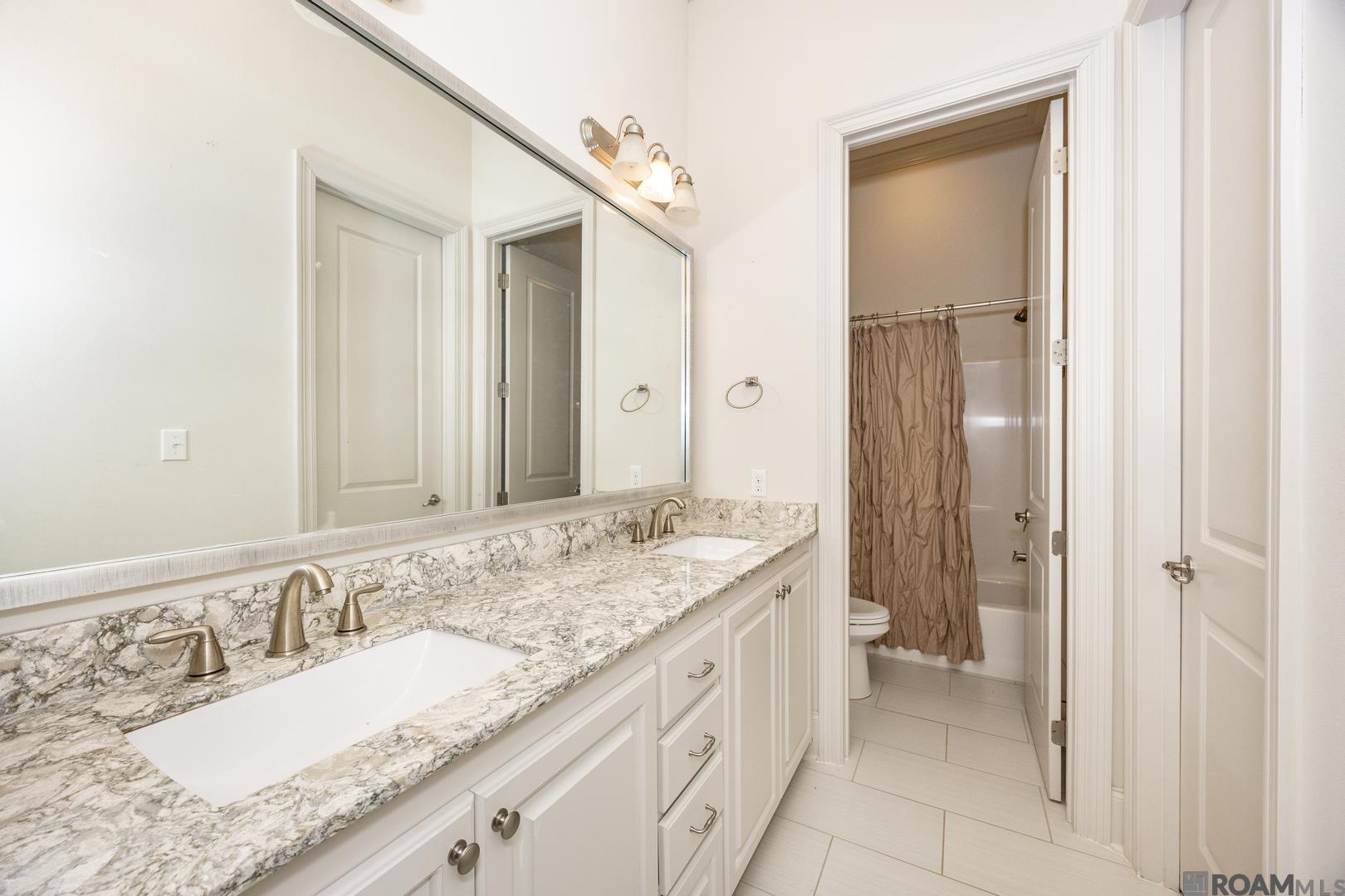 4187 Memorial Square, Zachary, Louisiana image 19