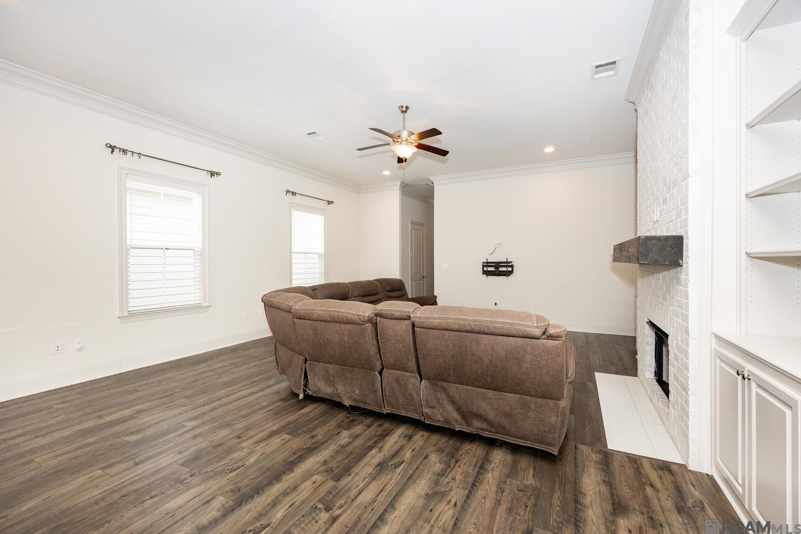 4187 Memorial Square, Zachary, Louisiana image 13