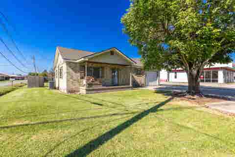 Homes For Sale - 4968 Highway 1<br/> Raceland, LA 70394