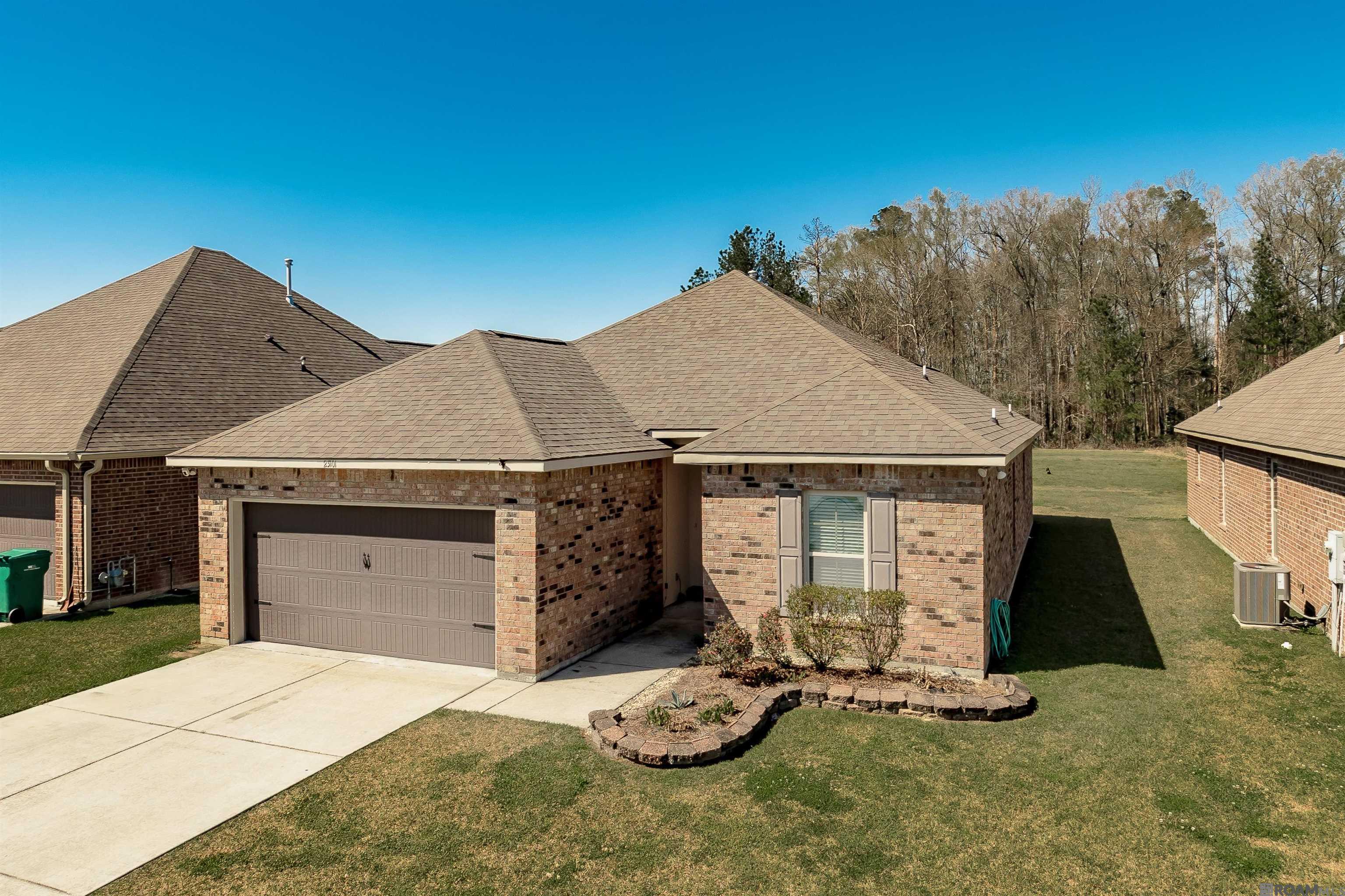 23101 Arcwood Dr, Denham Springs, Louisiana image 2