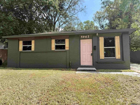 Homes For Sale - 5962 Denova St<br/> Baton Rouge, LA 70812