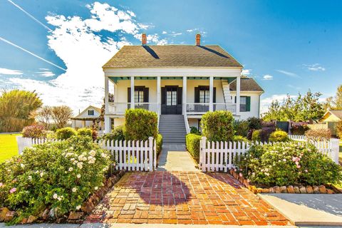 Homes For Sale - 7602 Highway 1<br/> Lockport, LA 70374