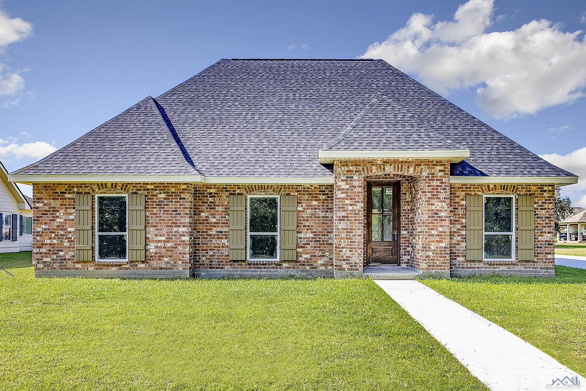 298 Grand Lakes Dr, Thibodaux, Louisiana image 1