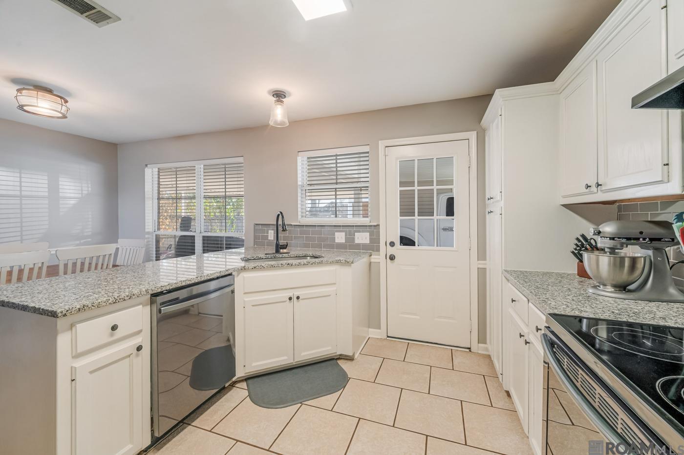 13552 S Trace Drive, Walker, Louisiana image 13
