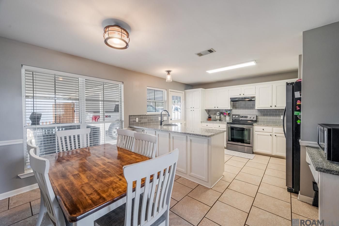 13552 S Trace Drive, Walker, Louisiana image 12