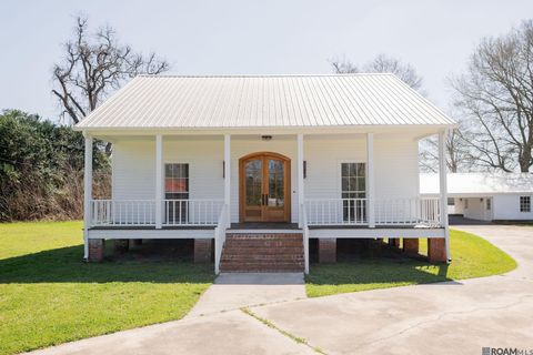 Homes For Sale - 59305 Bayou Rd<br/> Iberville County, Plaquemine, LA 70764