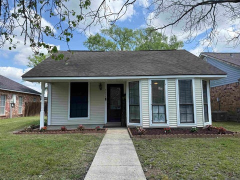 Homes For Sale - 3854 N Yosemite Dr<br/> Baton Rouge, LA 70814