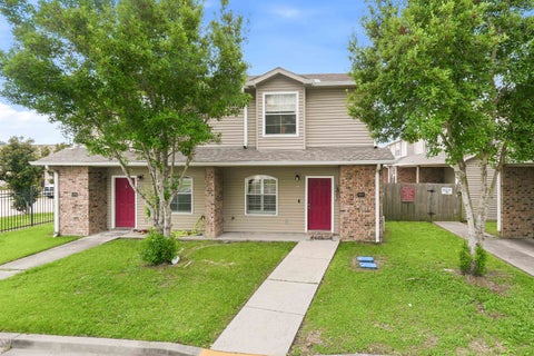 Townhouse For Sale - 822 Provision Ct #B<br/> Gramercy, LA 70052