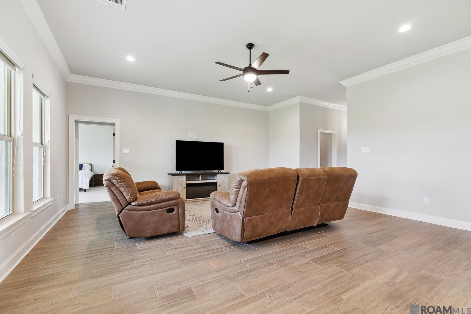 39212 Pelican Ln, Prairieville, Louisiana image 6