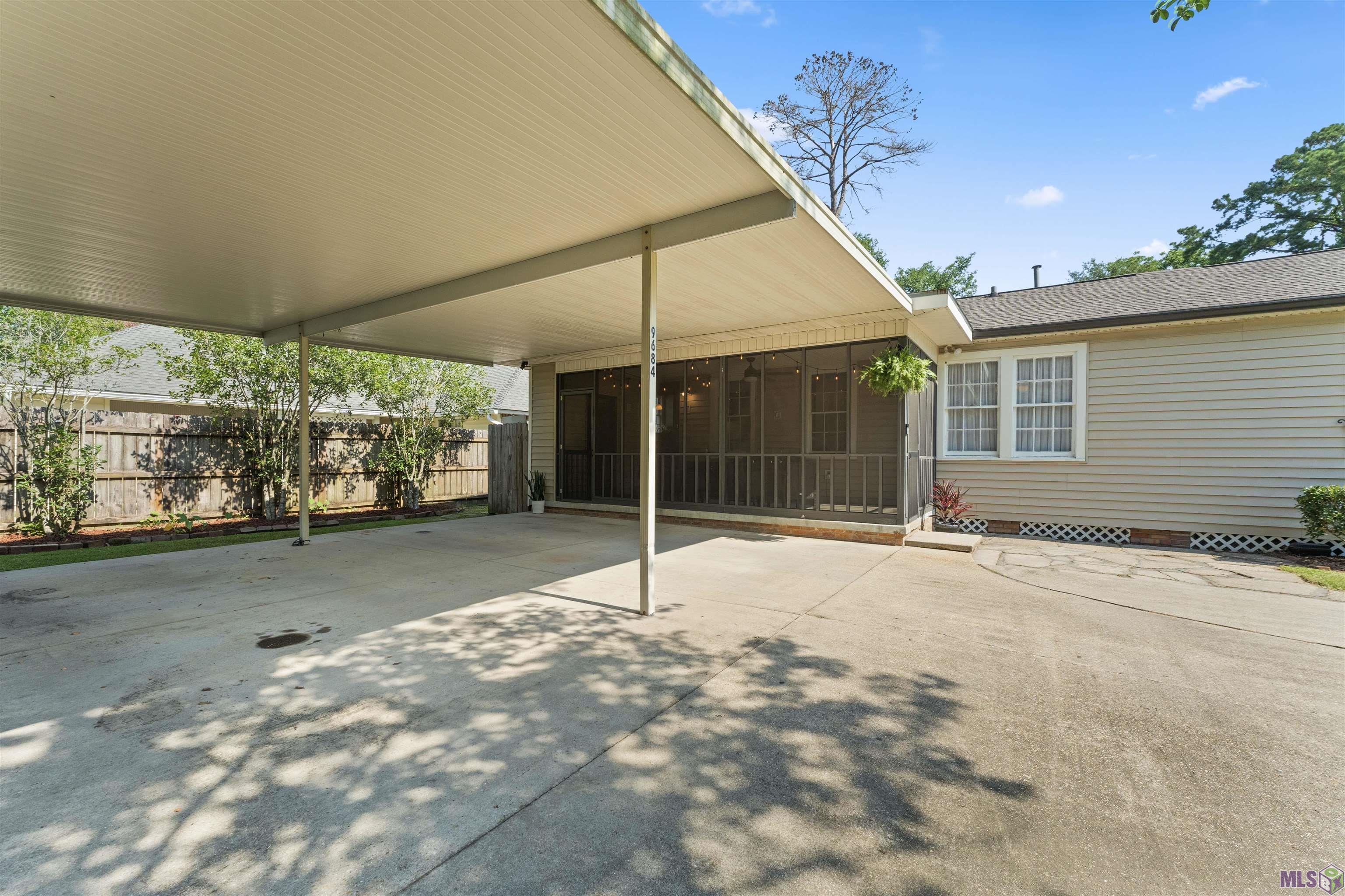 9684 Oliphant Rd, Saint George, Louisiana image 15
