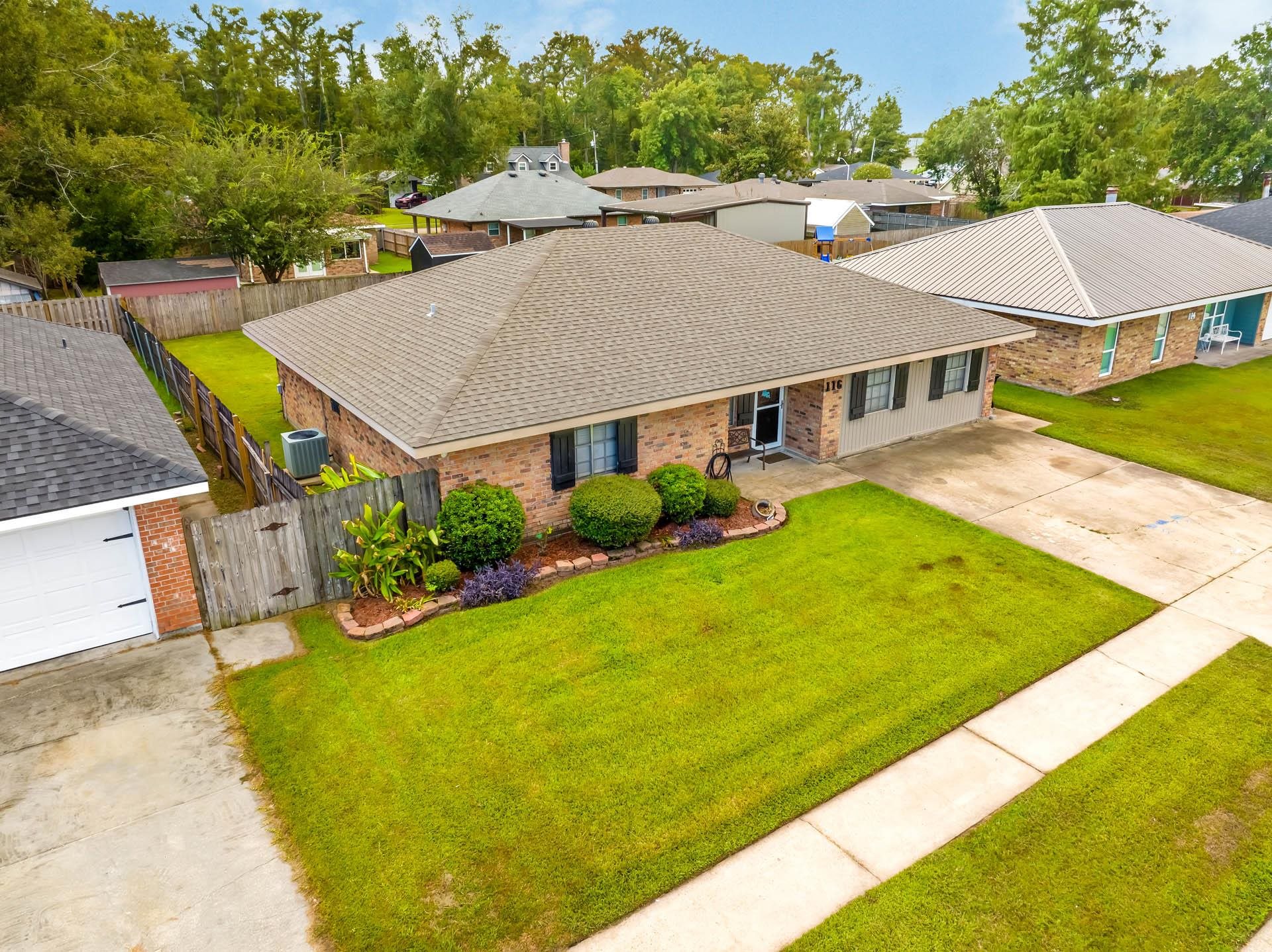 116 Tiger Den Drive, Houma, Louisiana image 2