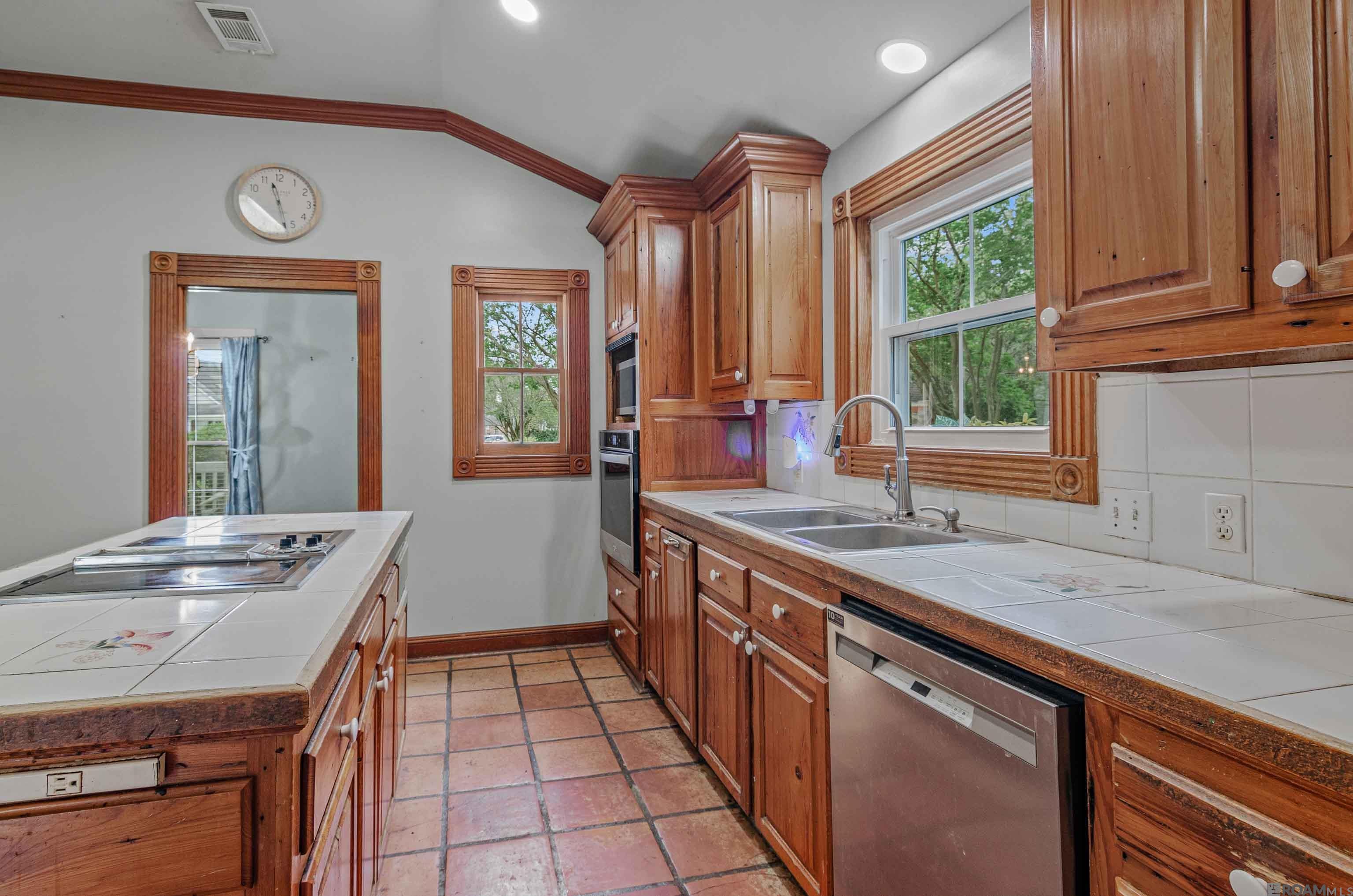 14513 N Majestic Oaks Pl, Baton Rouge, Louisiana image 18