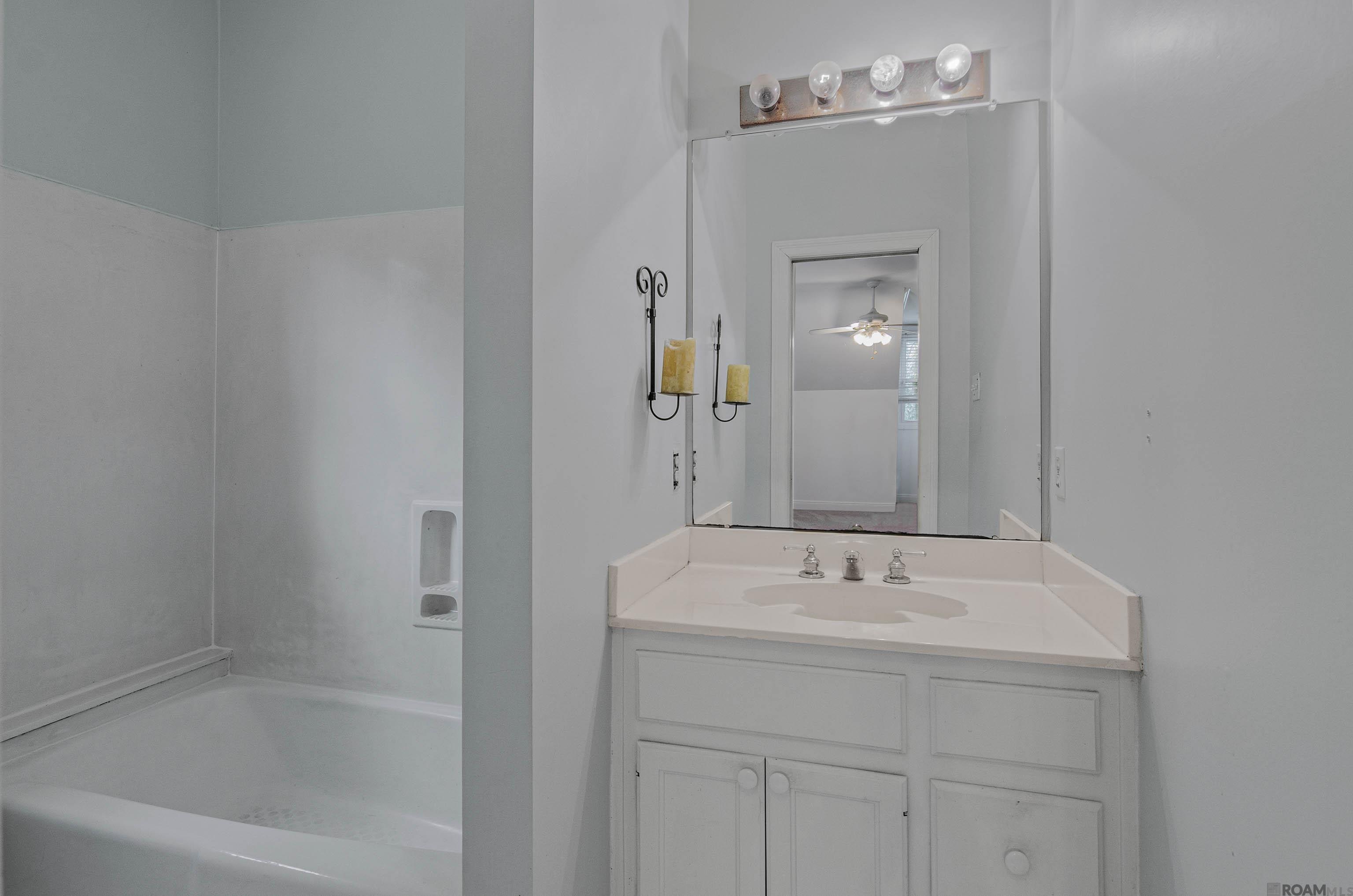 14513 N Majestic Oaks Pl, Baton Rouge, Louisiana image 30