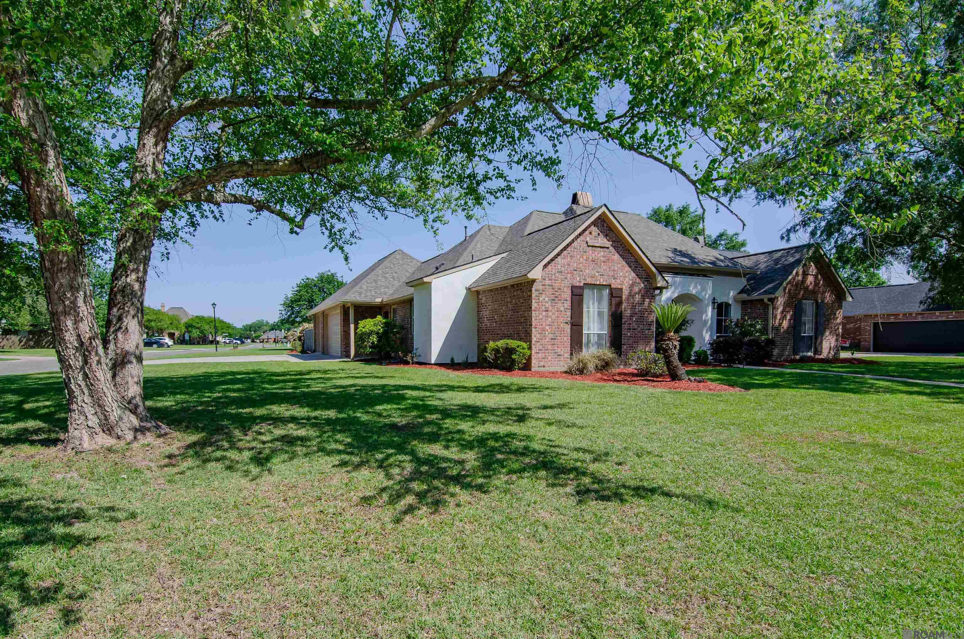 15078 Hunter Creek Ct, Prairieville, Louisiana image 4