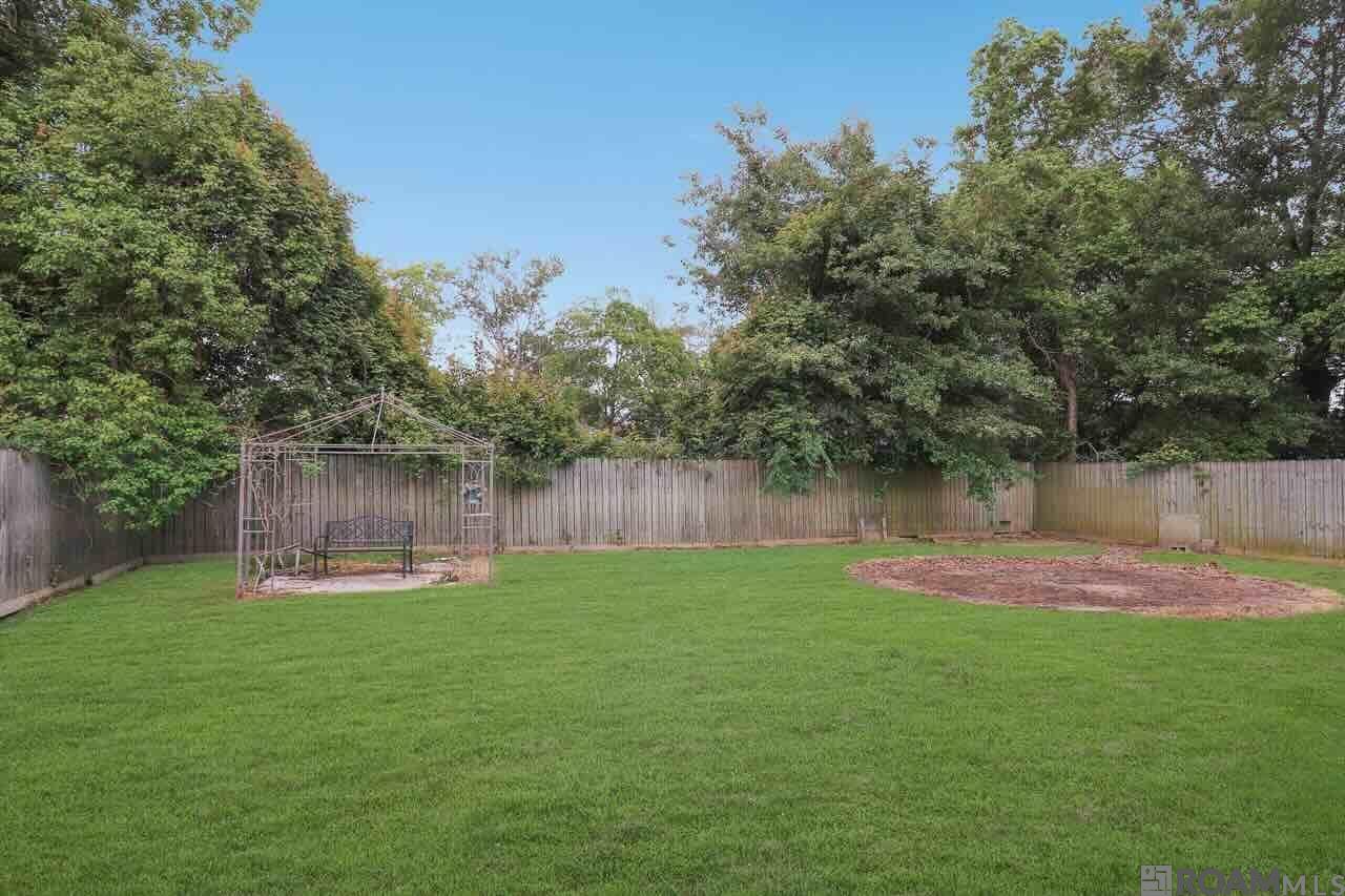 2014 N Little John Dr, Baton Rouge, Louisiana image 18