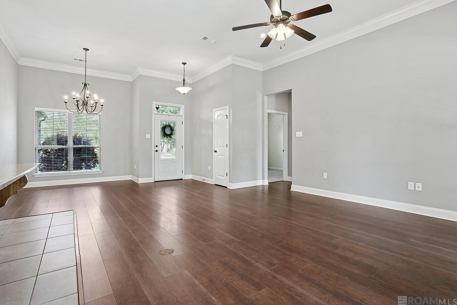 10747 Fenway Ln, Denham Springs, Louisiana image 6