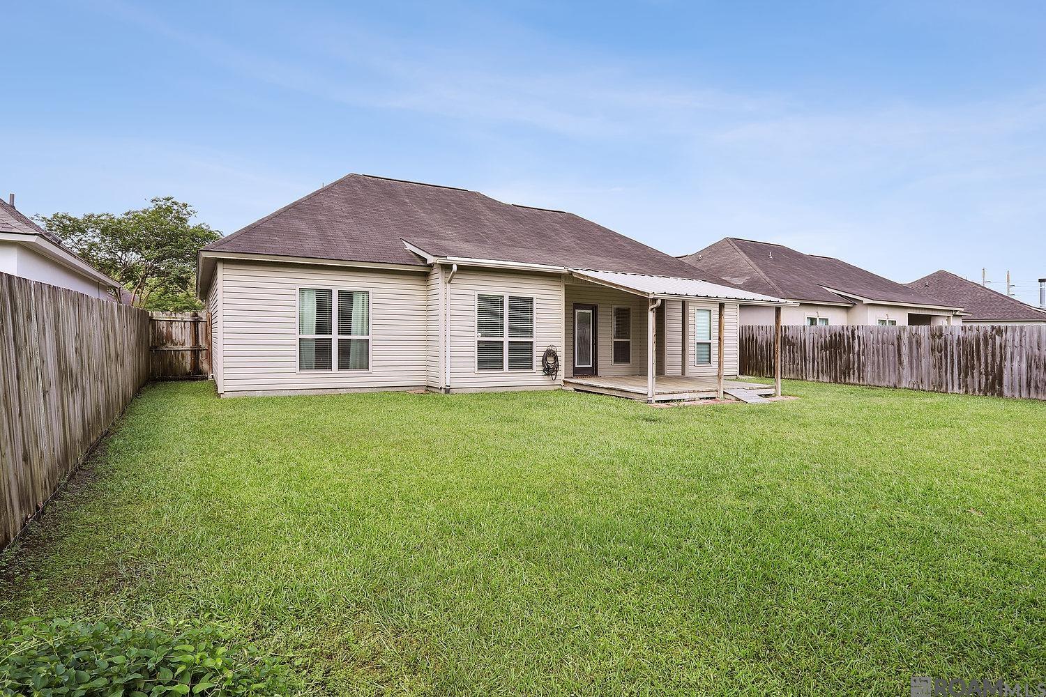 10747 Fenway Ln, Denham Springs, Louisiana image 14