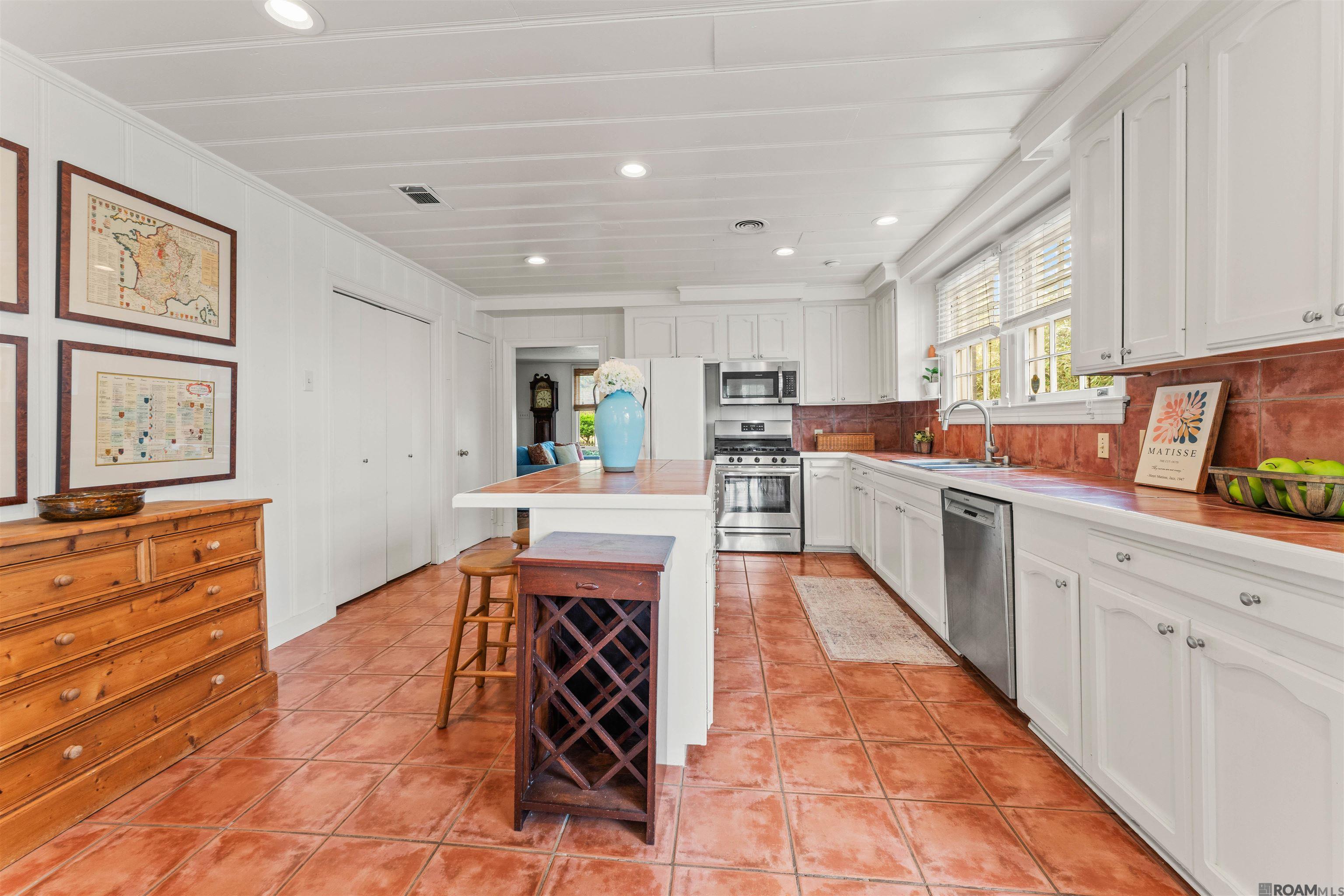 2248 Cherrydale Ave, Baton Rouge, Louisiana image 13