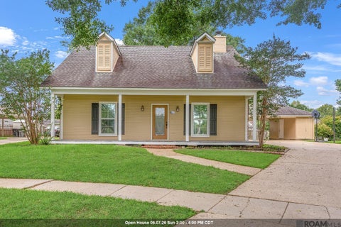 Homes For Sale - 4110 Country Glen Dr<br/> Baton Rouge, LA 70816