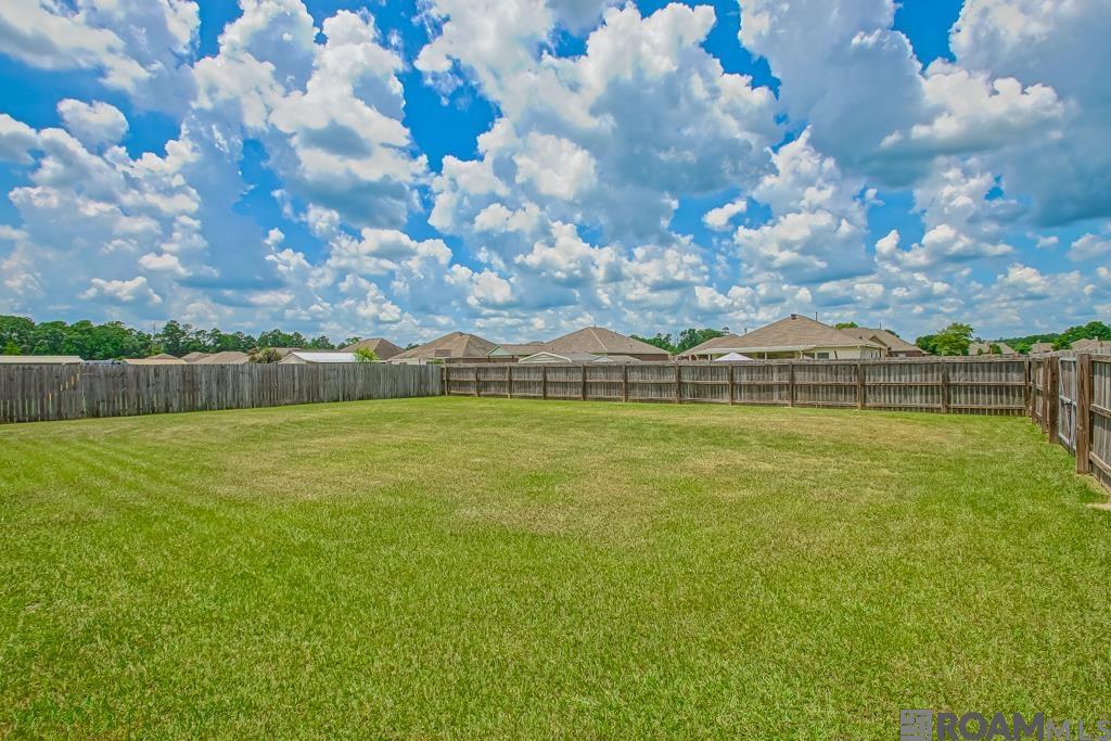 14079 Oakwilde Ave, Denham Springs, Louisiana image 26