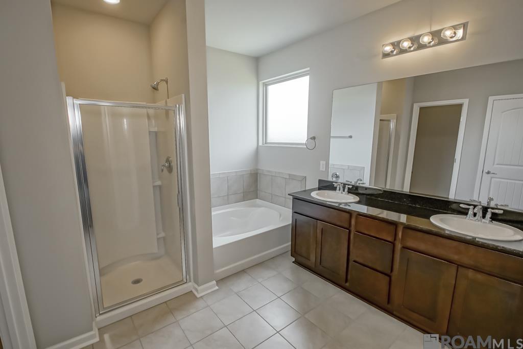14079 Oakwilde Ave, Denham Springs, Louisiana image 15