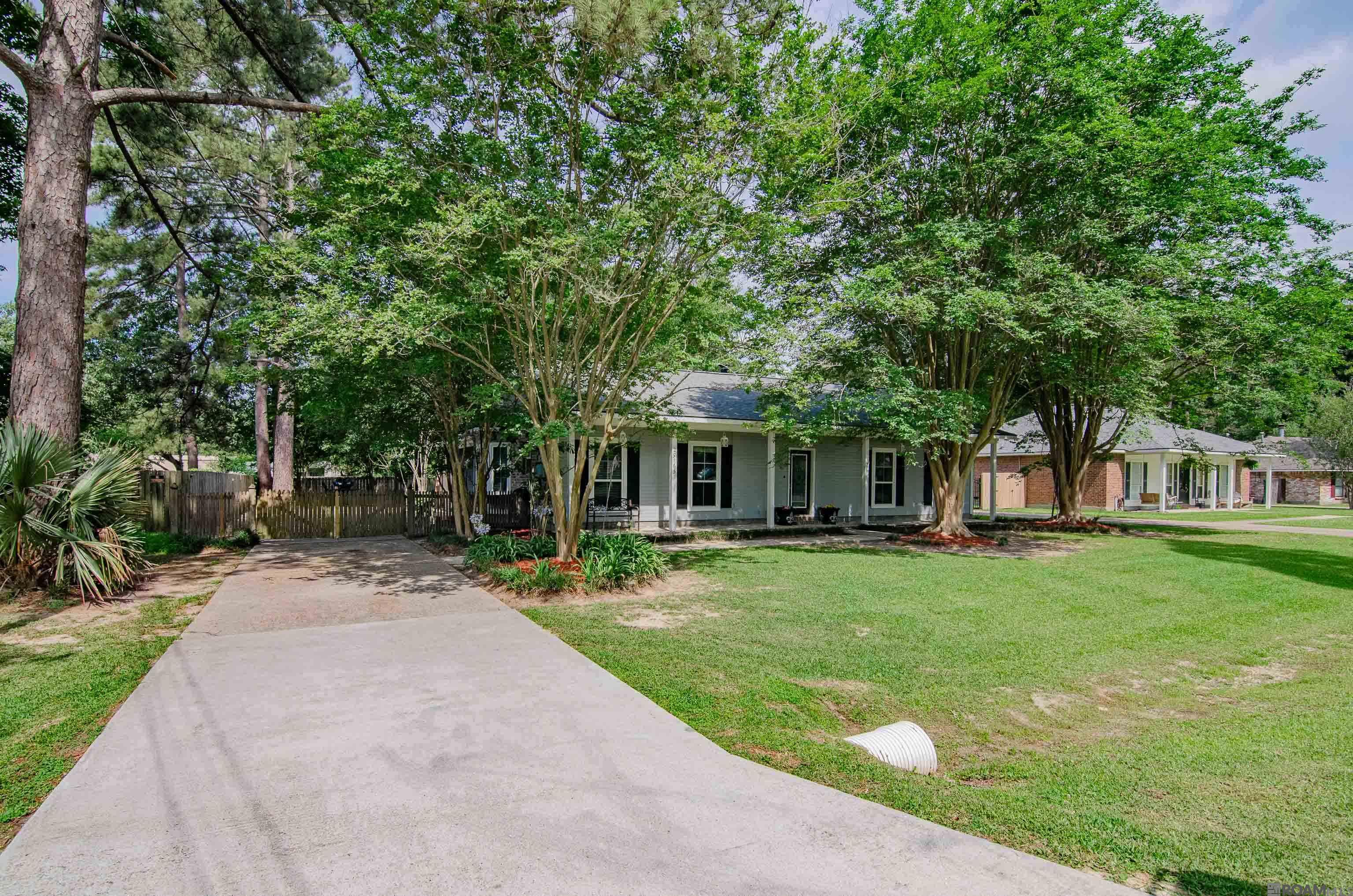29165 Betty Dr, Walker, Louisiana image 2