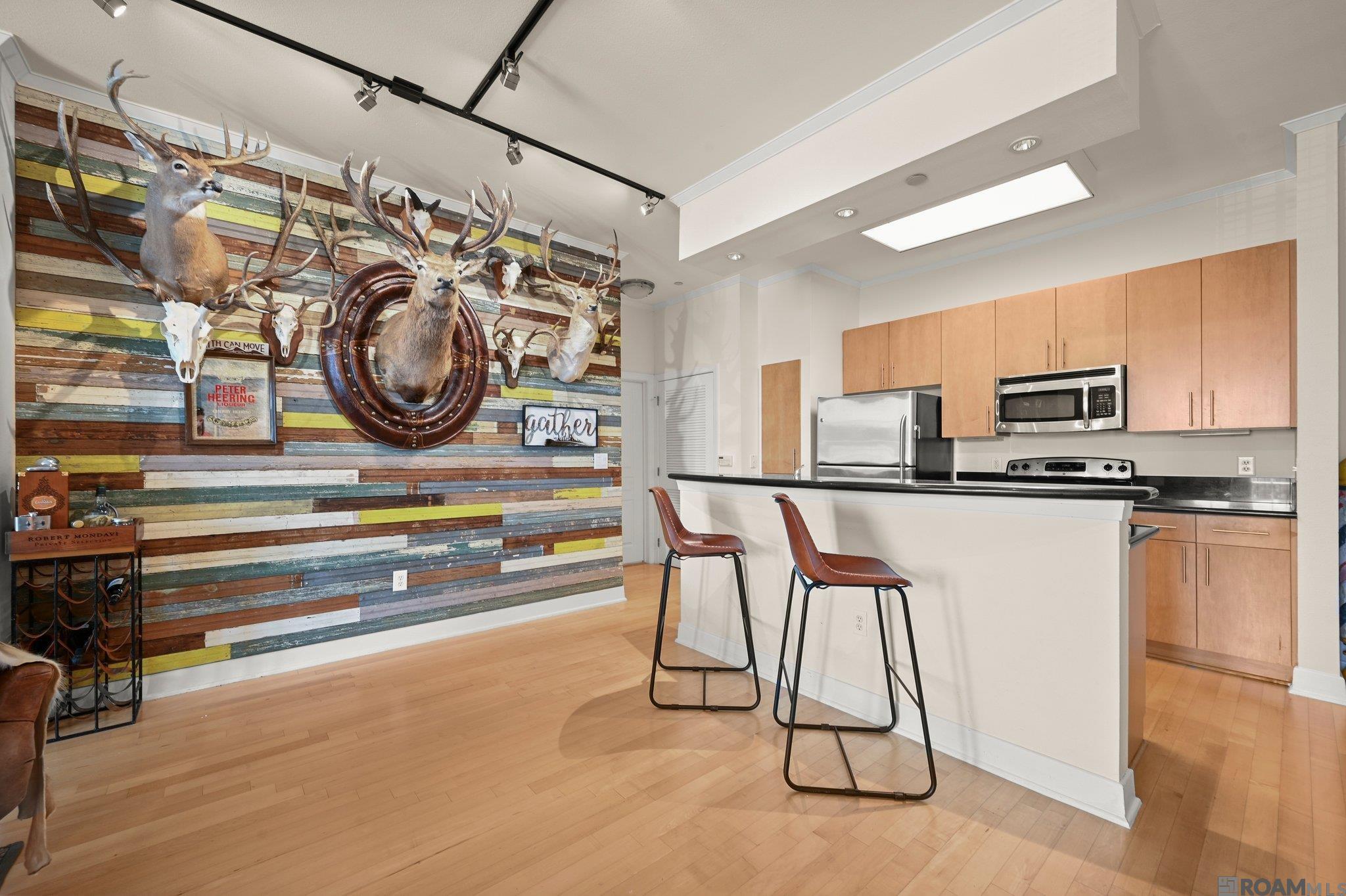 7707 Bluebonnet Blvd #318
