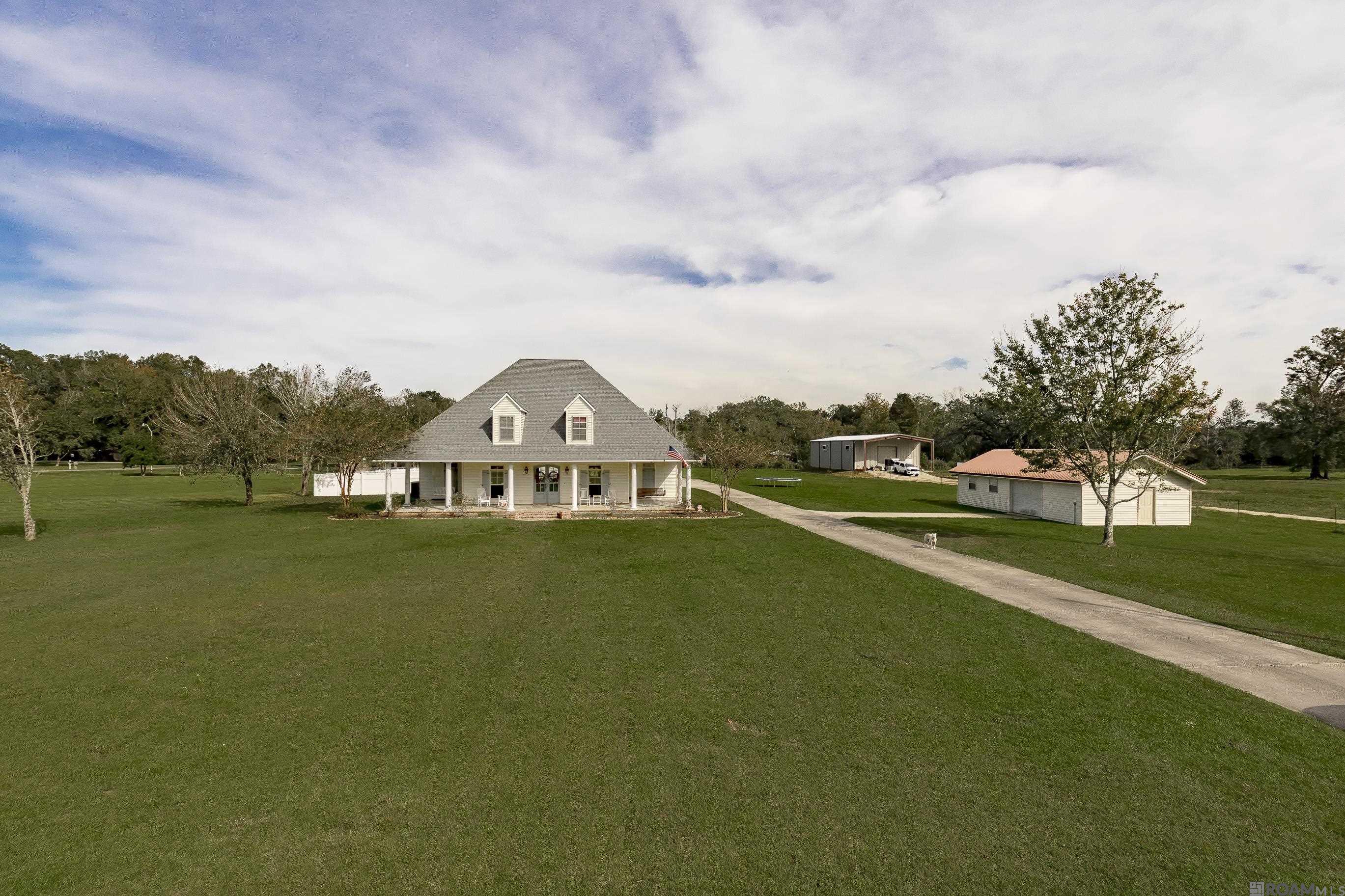 18338 Van Broussard Rd, Prairieville, Louisiana image 37