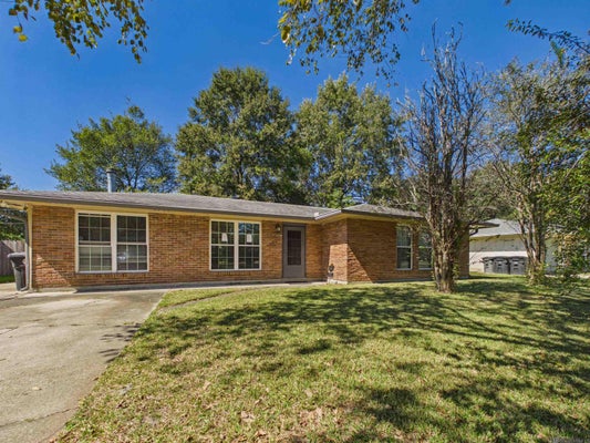 1831 DENVER DR, BATON ROUGE, LA 70810 - Image e34578f1250c2a6c8a09e9e219082fcb/322764518