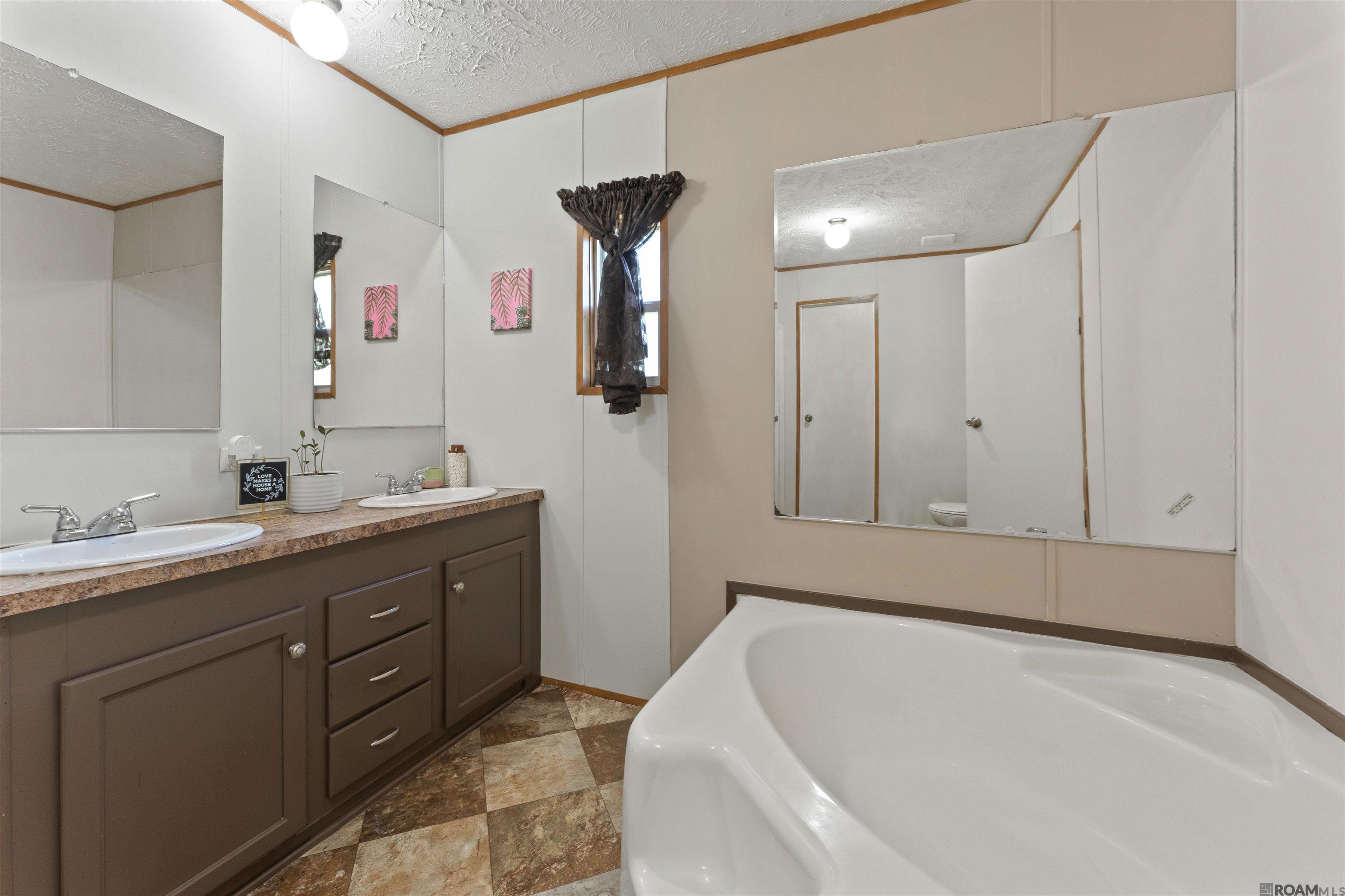 19290 Palmer Rd, Livingston, Louisiana image 11