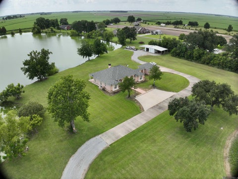 Homes For Sale - 7389 N Hwy 70<br/> Assumption County, Donaldsonville, LA 70346