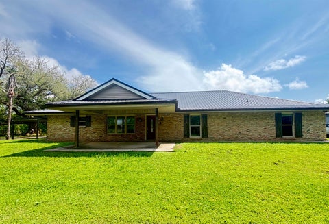 Homes For Sale - 154 E 134th Street<br/> Lafourche County, Galliano, LA 70354
