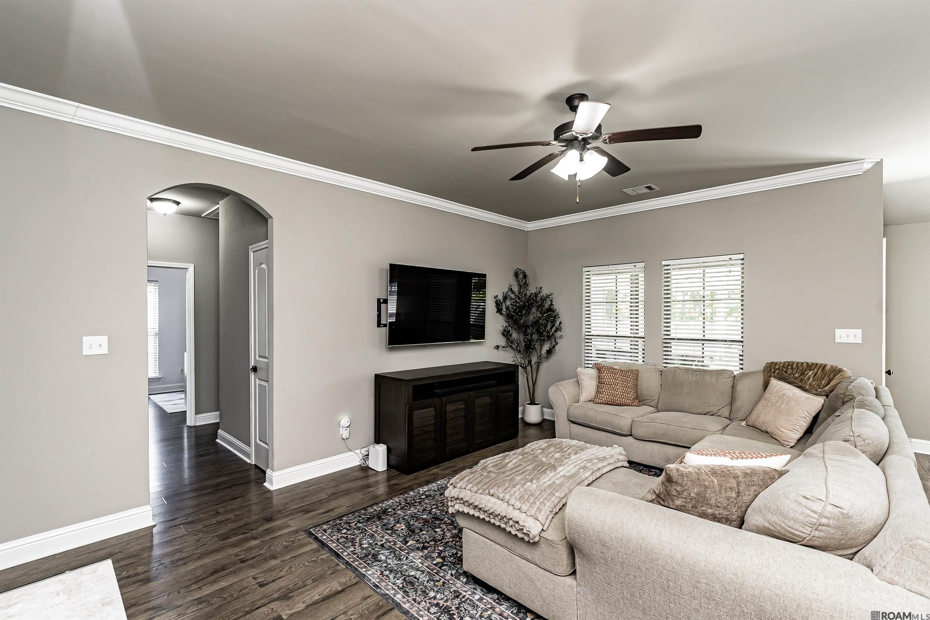 9166 Cypress Lake Dr