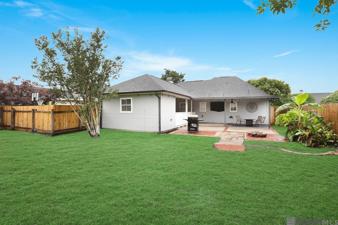 17076 Hunters Trace St W, Prairieville, Louisiana image 27