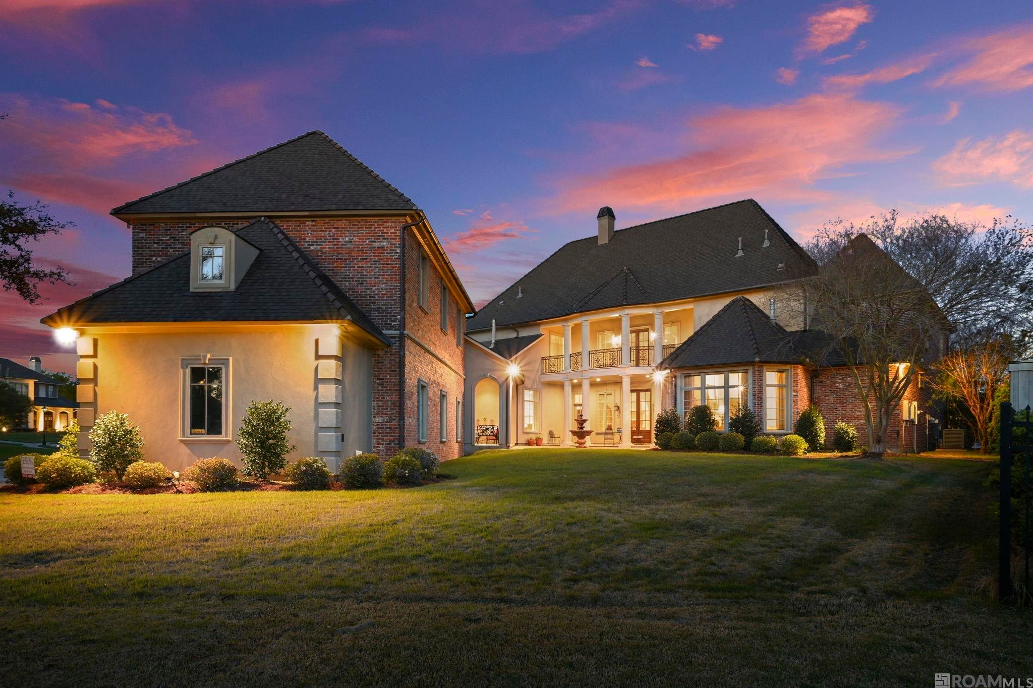 2602 Cedar Lodge Dr