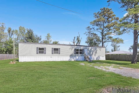 Mobile Home For Sale - 41518 Danny Rd<br/> Ascension County, Prairieville, LA 70769