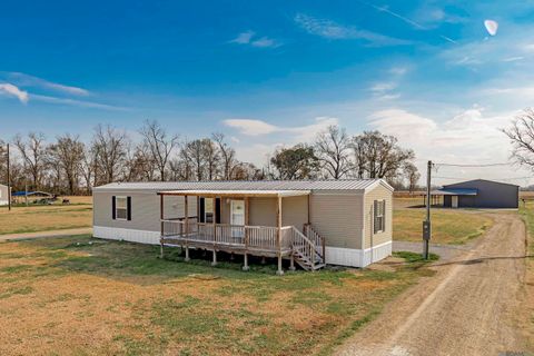 Mobile Home For Sale - 3889 Oakland Rd<br/> Lakeland, LA 70752