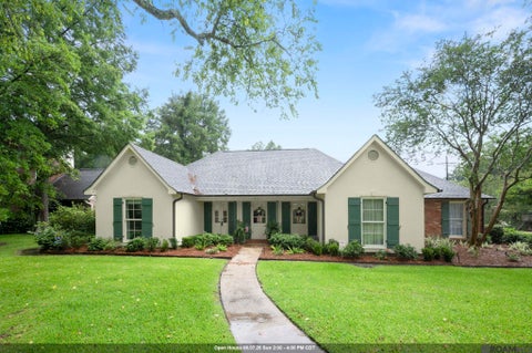 Homes For Sale - 7510 Old Sturbridge Ln<br/> Baton Rouge, LA 70806