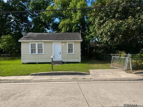 Homes For Sale - 4562 Cadillac St<br/> Baton Rouge, LA 70811