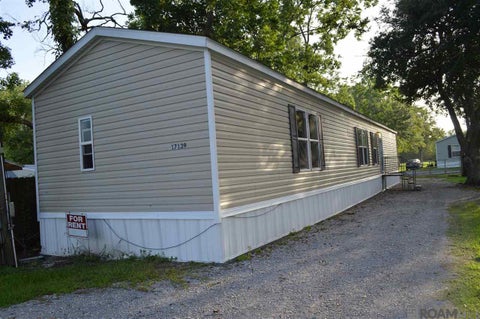 Mobile Home For Rent - 17139 La Hwy 44<br/> Ascension County, Prairieville, LA 70769